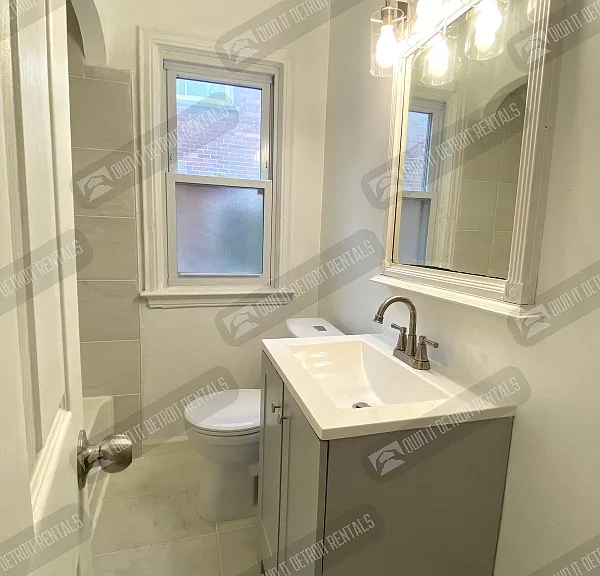 11220 Lakepointe St — Photo 21