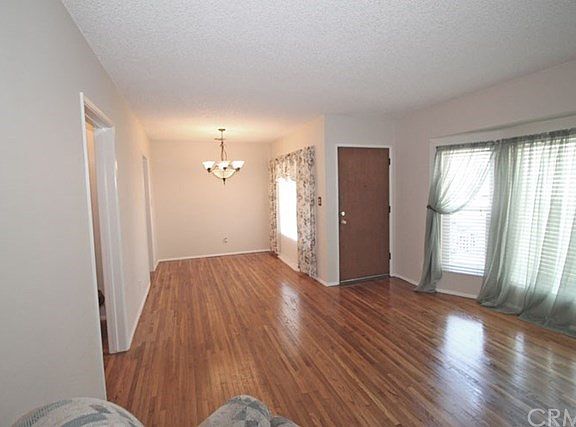 3rd image of 5613 Coldbrook Ave
