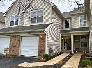 1449 Doolittle Ln, Grayslake, IL 60030