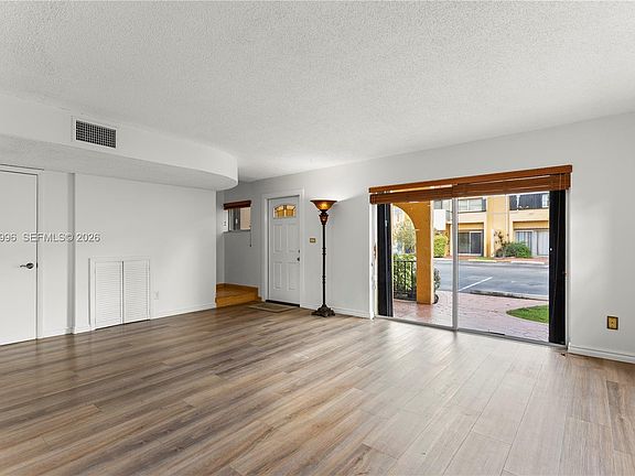 5th image of 13745 SW 84th St APT A