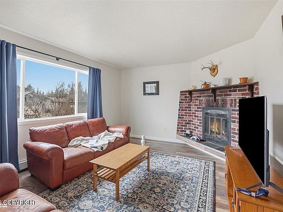 5th image of 1230 Lilac Ln
