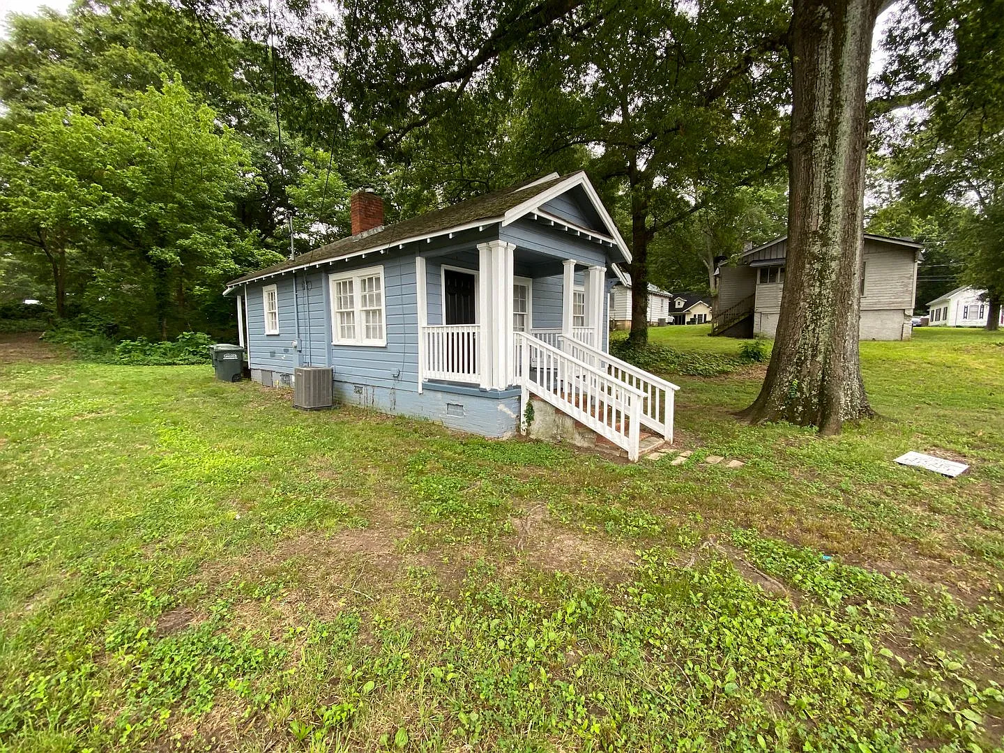 Bungalow in Gastonia — Photo 1