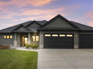 603 Eastland Ave SE, New Prague, MN 56071