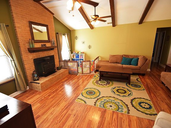 3rd image of 8102 Red Lantern Rd