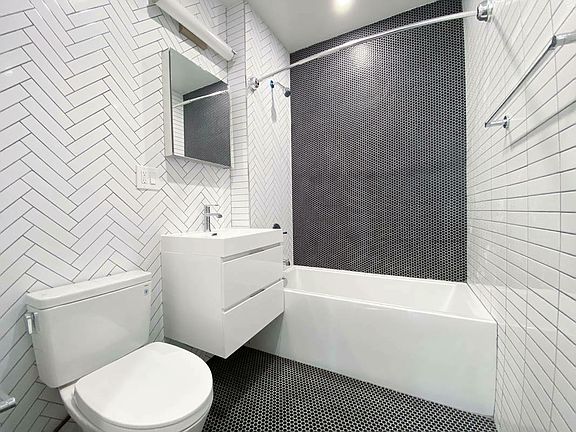 5th image of 515 W 139th St #1C