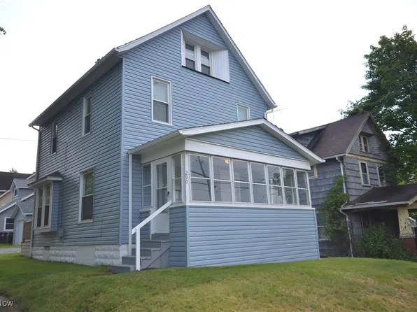 290 W South St, Akron, OH 44311