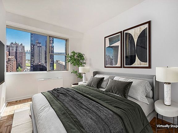 5th image of 300 E 40th St APT 24E