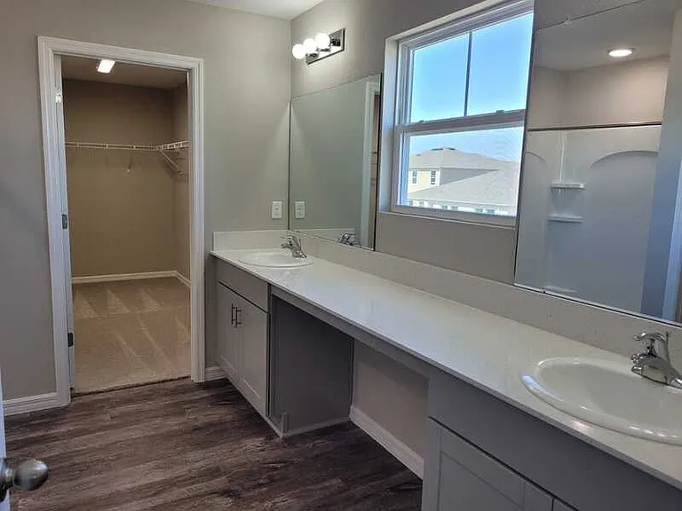 1315 Axel Cir — Photo 13