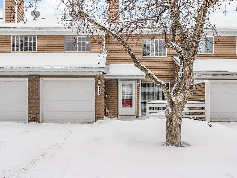 9936 Fillmore St NE — Photo 13
