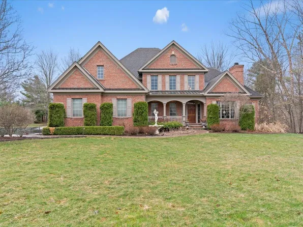 2730 Turning Leaf Dr, Howell, MI 48843