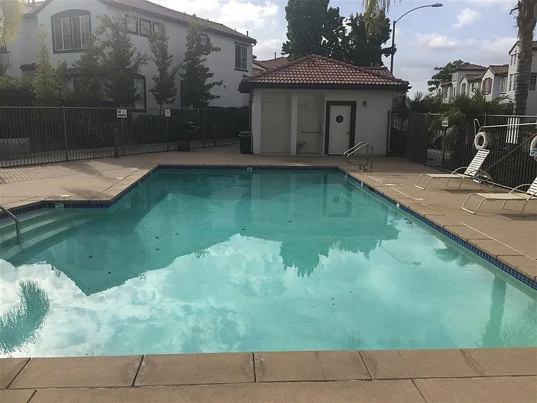 5005 Codorniz Way — Photo 18
