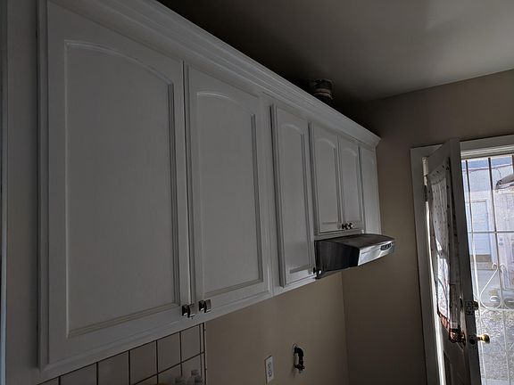 5th image of 10616 Nassau Ave