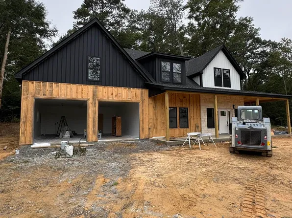 496 Summerfield Dr, Albertville, AL 35951
