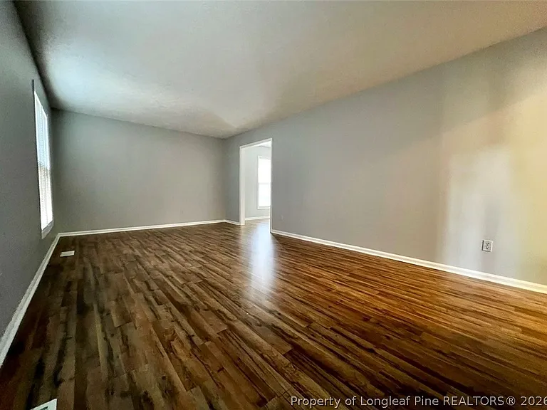 7013 Darnell St — Photo 33