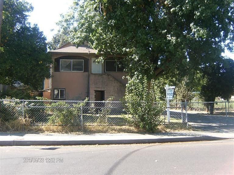 1st image of 518 4th St