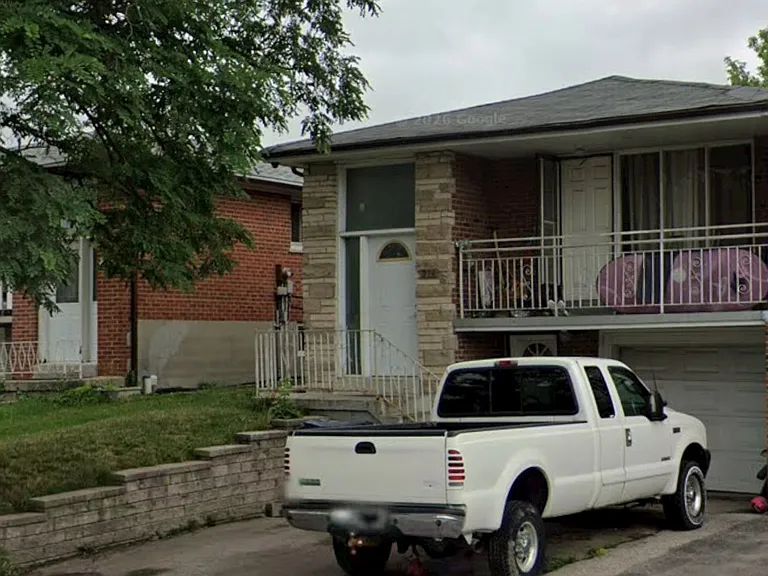278 Grandravine Dr — Photo 1
