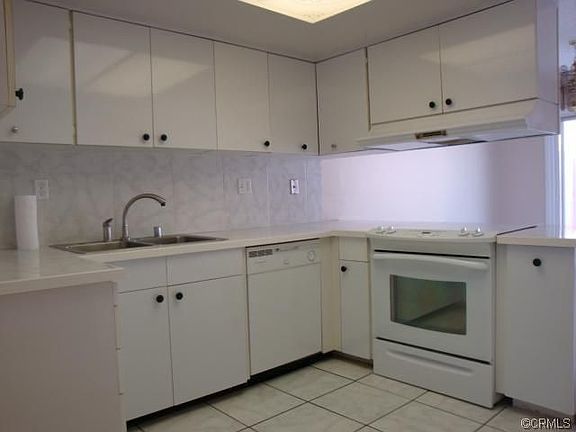 3rd image of 630 S Knott Ave APT 35
