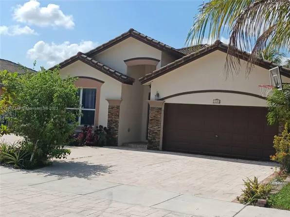 15580 SW 182nd Ln, Miami, FL 33187