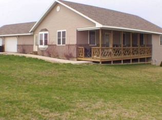 4378 Windward, Palmyra, MO 63461