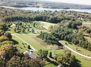 4082 Rose Dr NE, Solon, IA 52333