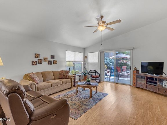 3rd image of 3807 E SAN REMO Avenue