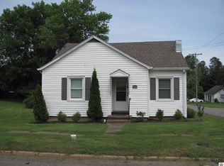 1064 S 9th St, Mayfield, KY 42066