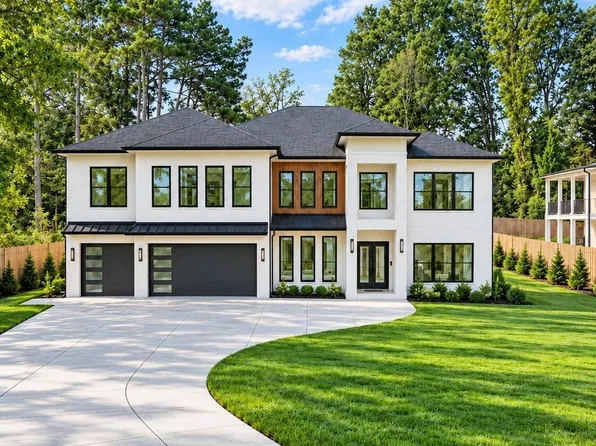 2227 Five Forks Trickum Rd, Lawrenceville, GA 30044