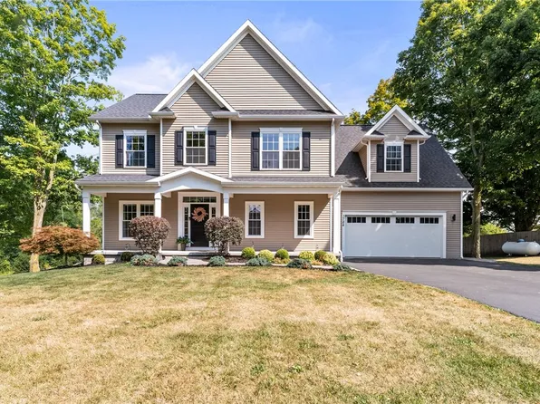 3784 Armington Rd, Palmyra, NY 14522