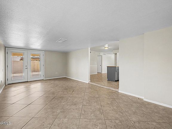 3rd image of 2235 W EL MORO Avenue