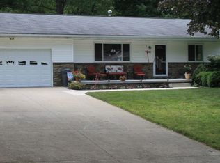 49 Mayfair Rd, Lexington, OH 44904