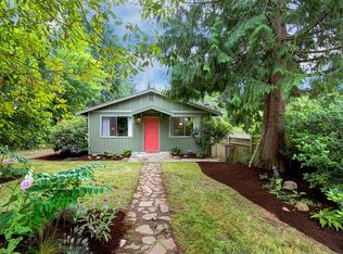 3811 NE 117th St, Seattle, WA 98125