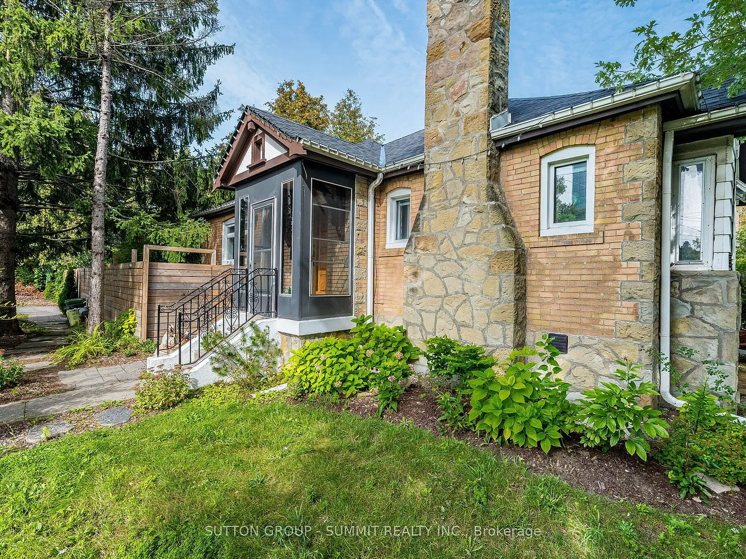 2 bed, $3,200 — Photo 3