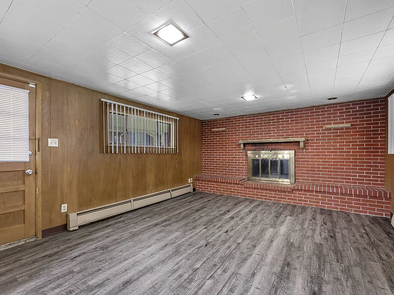 1213 Vance St — Photo 30