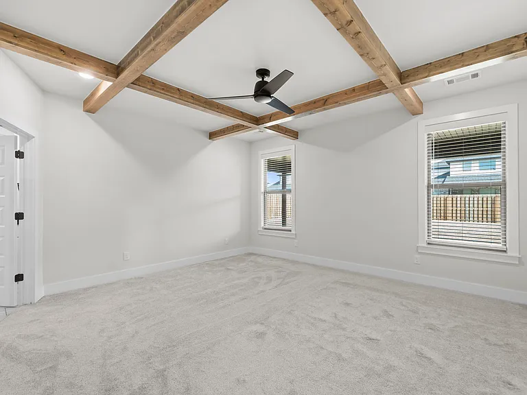 1110 Montieri Dr — Photo 29