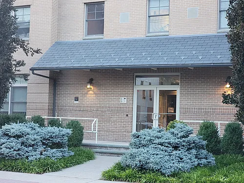58 Jefferson Ave #A Photo 1 58 Jefferson Ave #A Photo 1