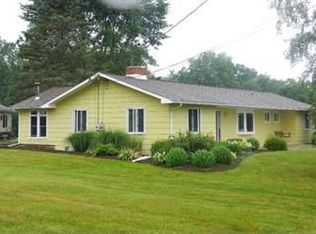 2504 Morrcrest Dr, Corning, NY 14830