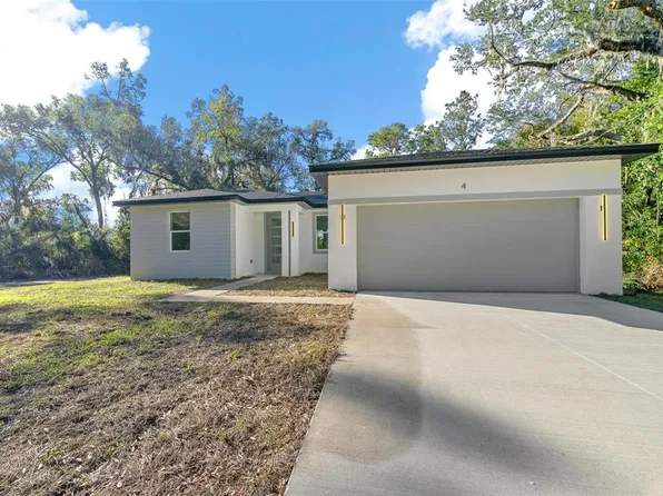 4 OAK CIRCLE, OCALA, FL 34472