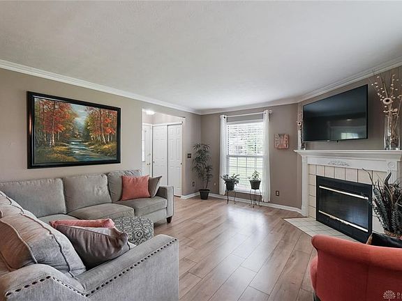 3rd image of 4998 Gareth Ln