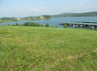 Russell Brothers Rd, Sharps chapel, TN 37866