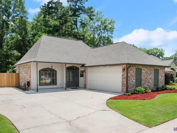 9138 Rue De Vieux Carre, Denham Springs, LA 70706