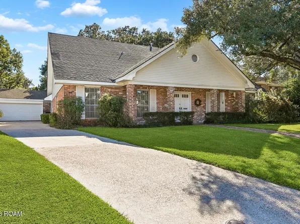 8 Tennyson Pl, New Orleans, LA 70131