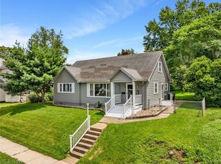 310 N 10th St, Cambridge, OH 43725