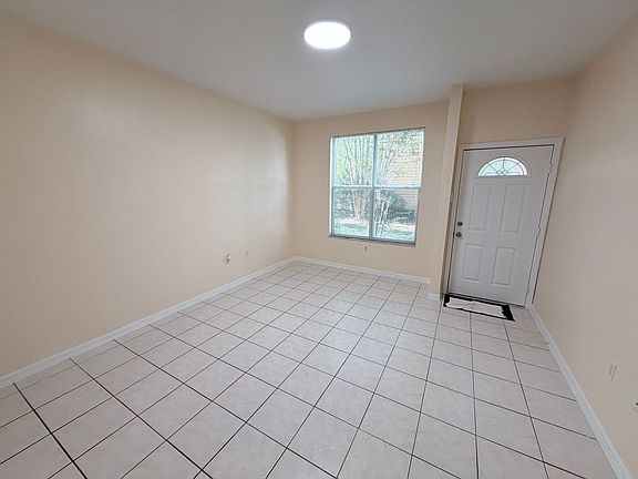 5th image of 3880 SW 20th Ave APT 1509