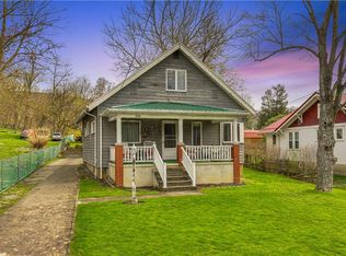 206 Hopwood Coolspring Rd, Hopwood, PA 15445