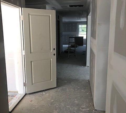 3rd image of 1788 W Coronado Avenue SE