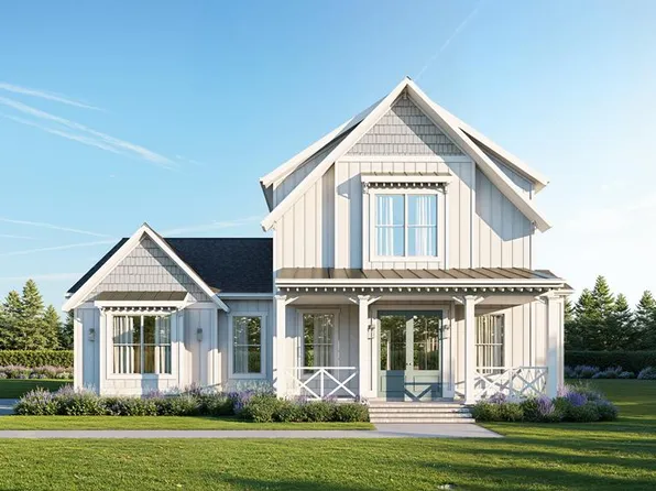 104 Columbus Dr, Cape Charles, VA 23310