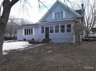 405 Maple St, Whiting, IA 51063