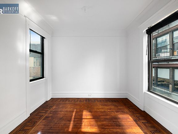 5th image of 105 E 15th St APT 82