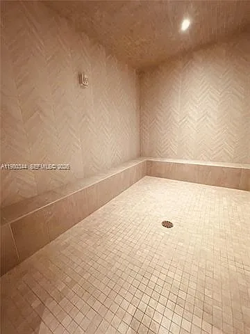 11113 Biscayne Blvd #553 — Photo 33