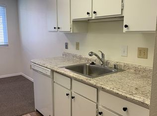 427 SW 154th St UNIT 5, Seattle, WA 98166